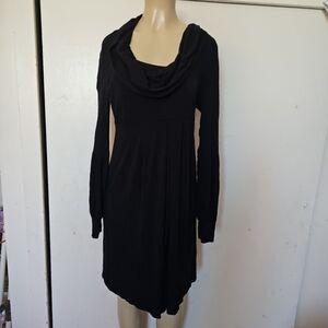 Chic Long Sleeve Black Dress